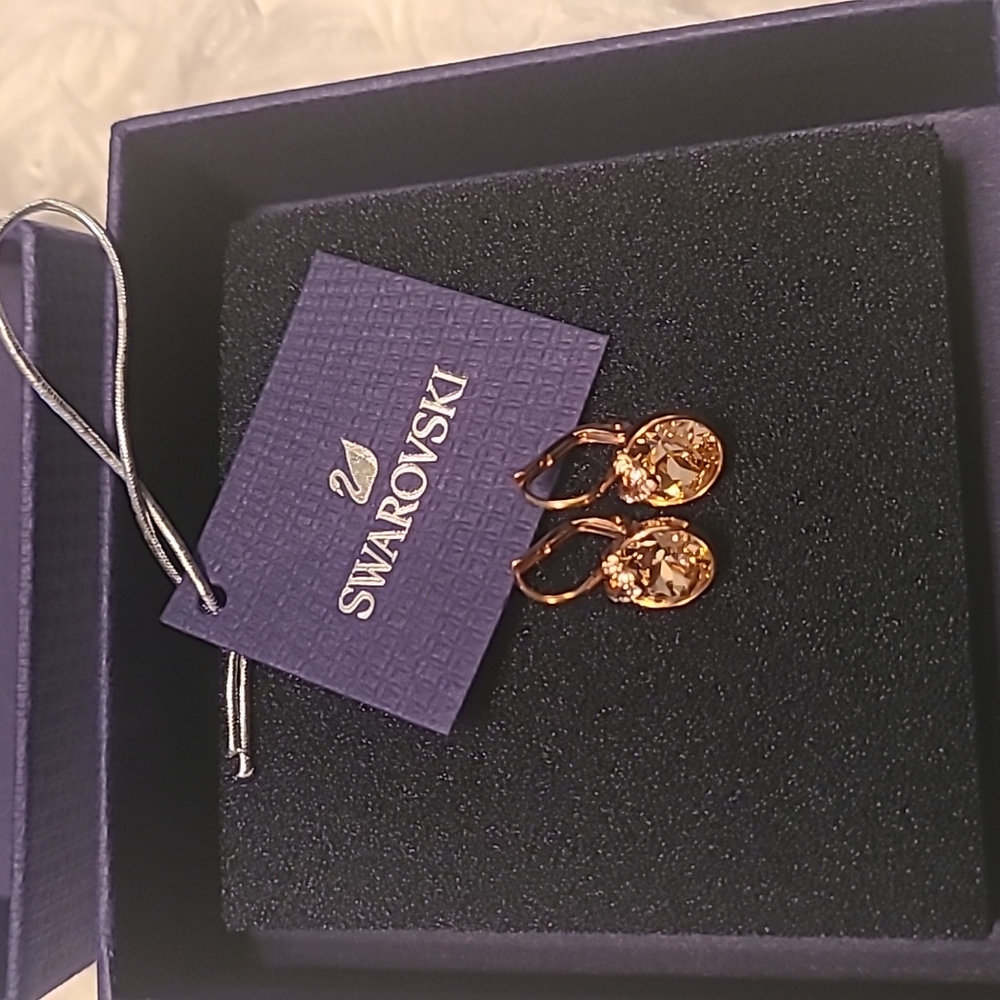 Swarovski tear drop rose gold earrings